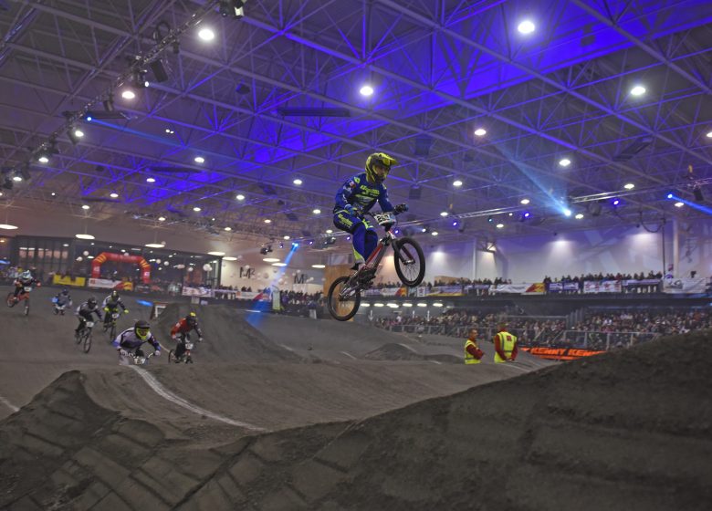 277702-BMX_Race___Caen_Bmx_Indoor___Salon_des_sports_urbains__2018-Solveig_DE_LA_HOUGUE___Ville_de_Caen