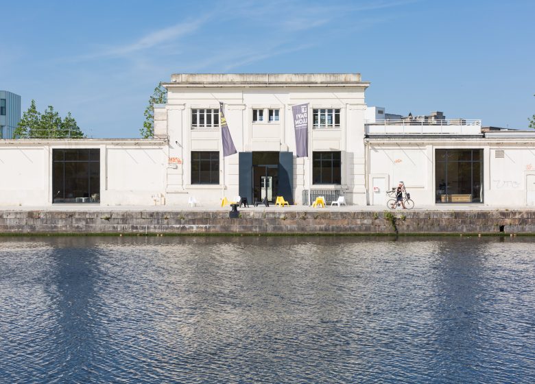 46576-Caen__port_de_plaisance__Le_Pavillon-Caen_la_mer_Tourisme___Pauline___Mehdi_-_Photographie